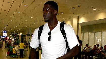 Υπογράφει ο Σμιθ, ακολουθεί ο «Σάρας»