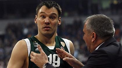 Σάρας, μία παράξενη, αλλά κατανοητή κίνηση