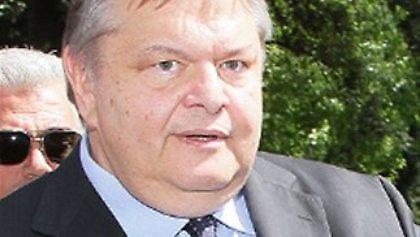 «Η Ελλάδα πάντα στο ευρώ και δεν πρόκειται να πτωχεύσει ποτέ»