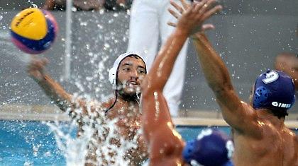 Με φόρα στους «16»