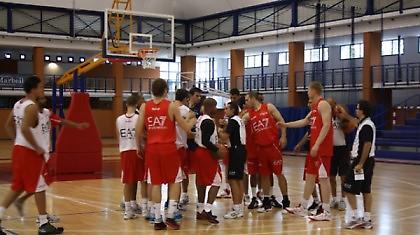 Νίκη για Αρμάνι με ελληνική... φινέτσα