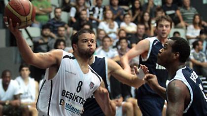 Βήμα πρόκρισης με Έρτσεγκ και Ντερόν