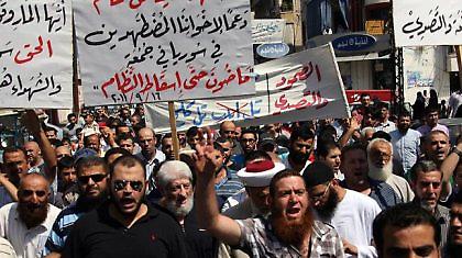 Η συριακή αντιπολίτευση ζητά ζώνη εναέριου αποκλεισμού