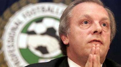 «Να κάτσουν στο ίδιο τραπέζι Μαντσίνι και Τέβες»