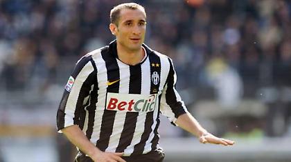 Ασπίδα σε Κιελίνι ύψωσε ο Λίπι