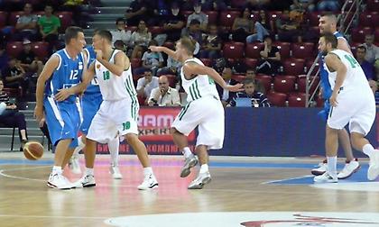 Με ντεμπούτο Σάρας, «σάρωσε»