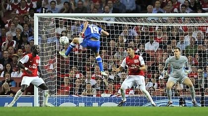 Live: Άρσεναλ-Ολυμπιακός 2-1 (Τελικό)