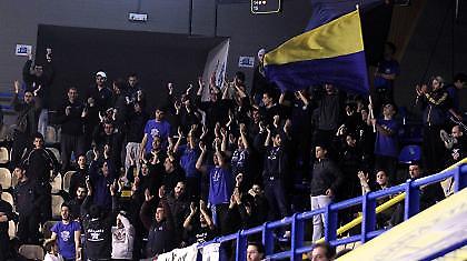 «Να μη μείνει άδεια θέση»