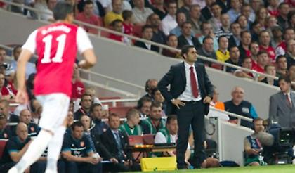 Tα γενέθλια του Βενγκέρ και το δώρο του Ερνέστο...