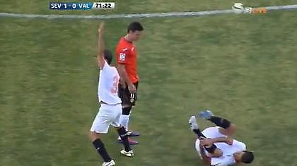 «Κερατάς και δαρμένος...»
