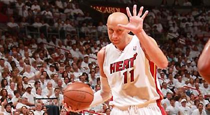 Αποσύρθηκε ο Ιλγκάουσκας