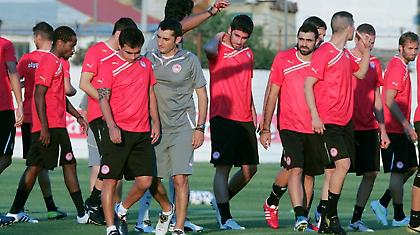 Εδώ σε θέλω κάβουρα, να περπατάς στα κάρβουνα