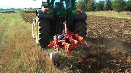 Φεύγουν από την Αθήνα για να γίνουν αγρότες