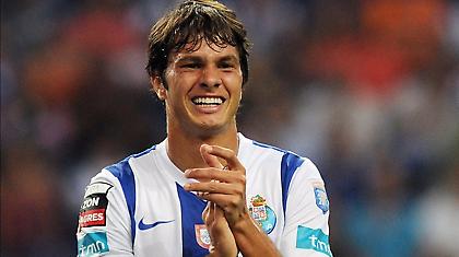 «Αναβολή» στο ντεμπούτο του Κλέμπερ