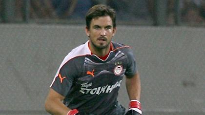 Το τραγούδι για τον Κοστάντσο που σπάει ταμεία (ηχητικό)