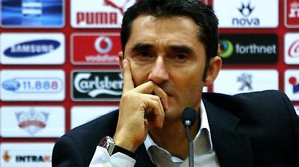 Ο σούπερ κοριός στο τηλέφωνο του Βαλβέρδε