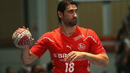 Ύμνοι για τους Έλληνες παίκτες