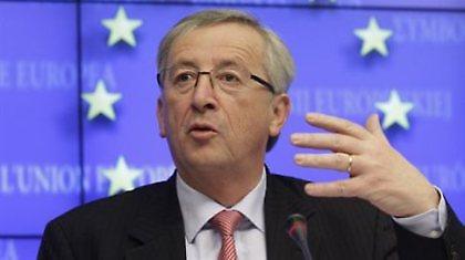 Σφίγγουν τη θηλιά στην Ελλάδα!