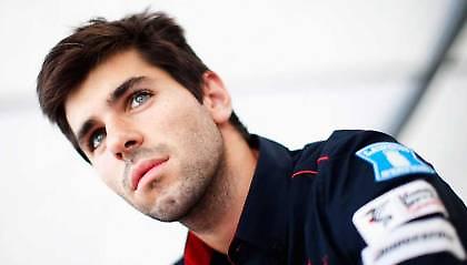 Μάθε τέχνη κι άστηνε… (video)