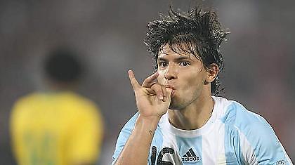 Αμφίβολος ο Αγκουέρο