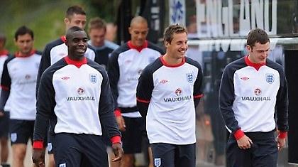 Χαρτί και στυλό ο Καπέλο