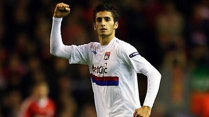 Παρακολουθεί τον Γκοναλόν ο Ζιντάν