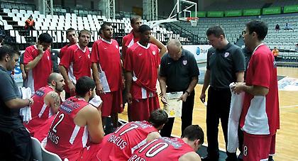 Νίκησε Ντερόν και Έρτσεγκ