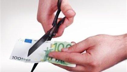 Ποιες φοροαπαλλαγές μειώνονται το 2012