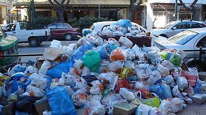 Απειλές για συλλήψεις μπας και καθαρίσουμε