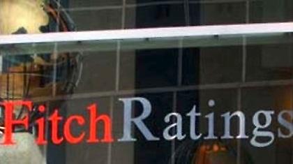 Τρόμος υποβαθμίσεων πάνω από την Ευρωζώνη