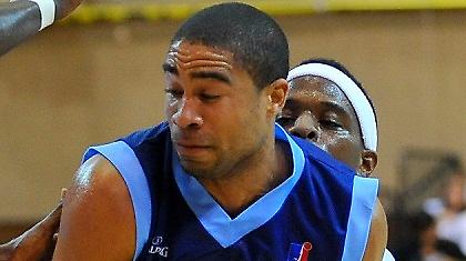 Έλειπε ο Πάρκερ, «χόρευε» η Ροάν