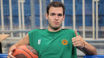 Καλάθης: «Δυνατός και φέτος ο Παναθηναϊκός»