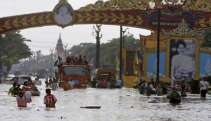 Βιβλική καταστροφή στην Ταϊλάνδη