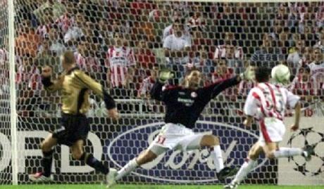 Το «κάστρο» του Ολυμπιακού τελικά έπεσε! (video)