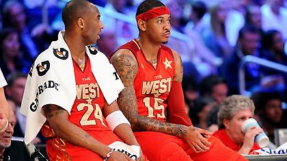 Πρόσκληση του Κόμπι στον Καρμέλο