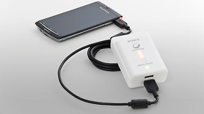 USB φορητοί φορτιστές από τη Sony