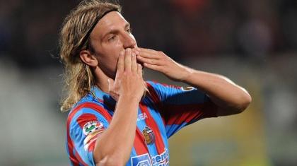 «Βλέπει» Λόπες η Έβερτον