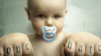 Προσοχή! Καλλιεργείται μίσος