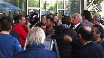 Στα χέρια δήμαρχοι και εργαζόμενοι για τα σκουπίδια