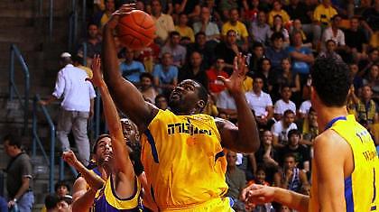 Πρώτη κούπα για Μακάμπι