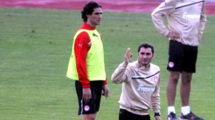 «Κλειστά χαρτιά» από Βαλβέρδε