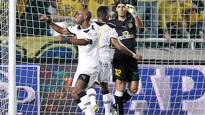 «Καθαίρεση» από την ΑΕΛ