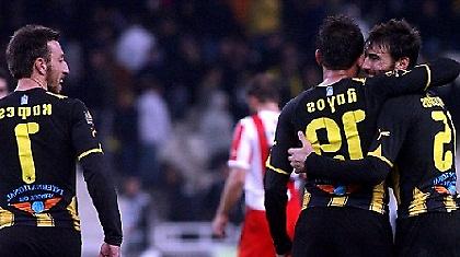 Όταν ο Νίκος έδεσε κόμπο τον Ερνέστο!