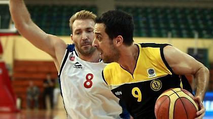 Νίκη για Ίκαρο