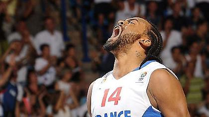 Επίσημα Τουριάφ