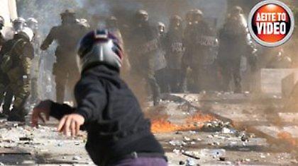 «Εμπόλεμη ζώνη» το κέντρο της Αθήνας