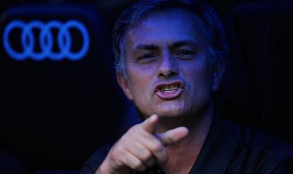 «Κανείς δεν ακούει τον Μουρίνιο»!