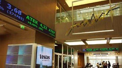 «Πόλεμος» κυβέρνησης - τραπεζιτών