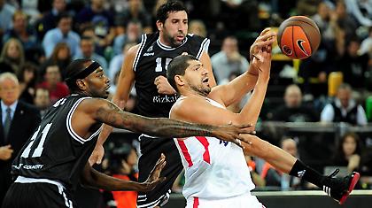 Τα  έσπασε…