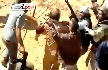 Η σύλληψη του Καντάφι! (video)